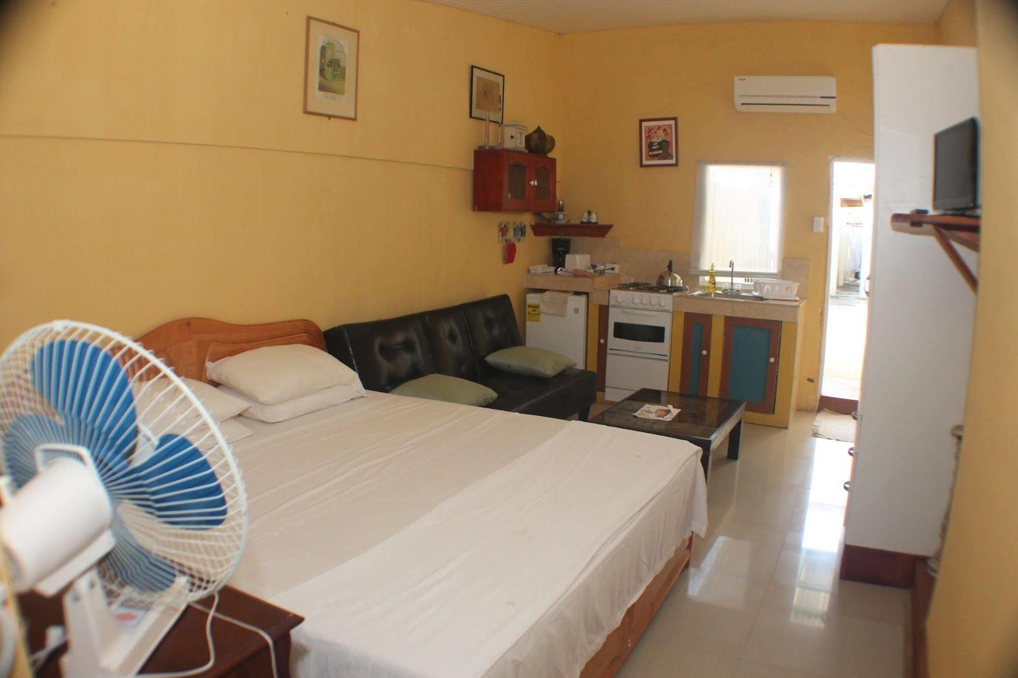 Coral Reef Beach Savaneta Esterno foto